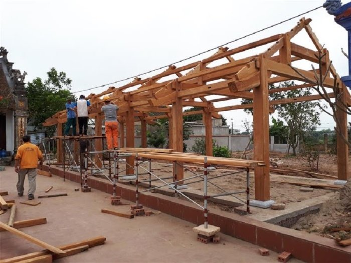 Nằm mơ thấy bố đang xây nhà thờ chứng tỏ bạn đang cảm thấy mệt mỏi ở cuộc sống hiện tại