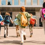 Mơ thấy mình đi học là số đề bao nhiêu? Lý giải điềm báo giấc mơ