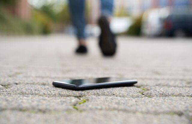 Ngủ mơ mất điện thoại là điềm gì? Gợi ý số đề may mắn hôm nay Ngủ mơ mất điện thoại là điềm gì? Gợi ý số đề may mắn hôm nay