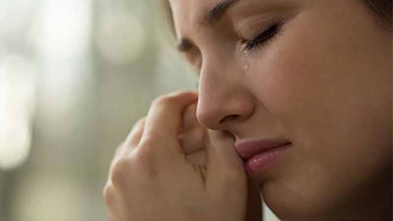 Khóc số mấy? Bí ẩn tâm linh sau giấc mơ thấy mình khóc