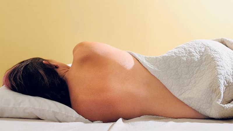 Mơ thấy khoả thân số mấy? Điềm báo tâm linh hay vận may tài lộc 