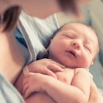 Sinh con số mấy? Mơ thấy sinh con là điềm lành hay dữ?